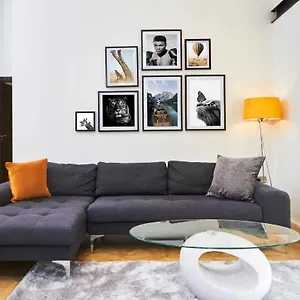 https://the-grand-manhattan-apartment-in-central-leeds.yorkshirehotels.net
